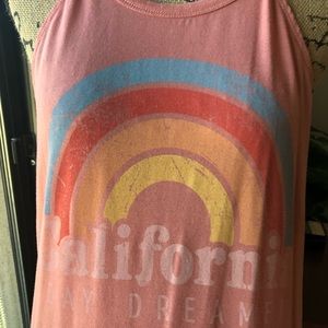 Fun graphic tank top.